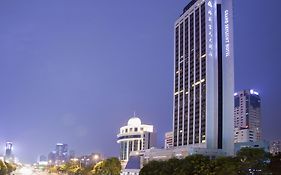 深圳中航城格蘭雲天大酒店
